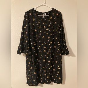 Old Navy Floral Dress 3/4 sleeve